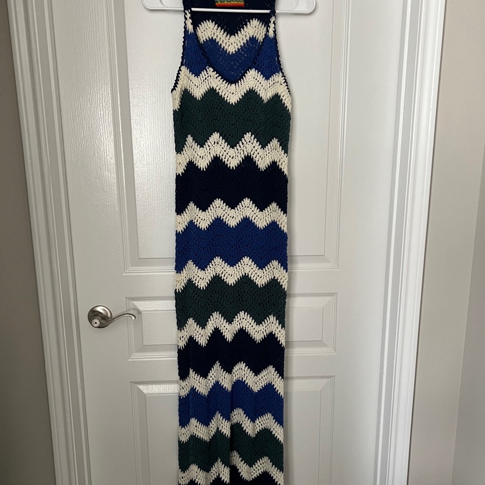 Dress - Picture 4 of 4